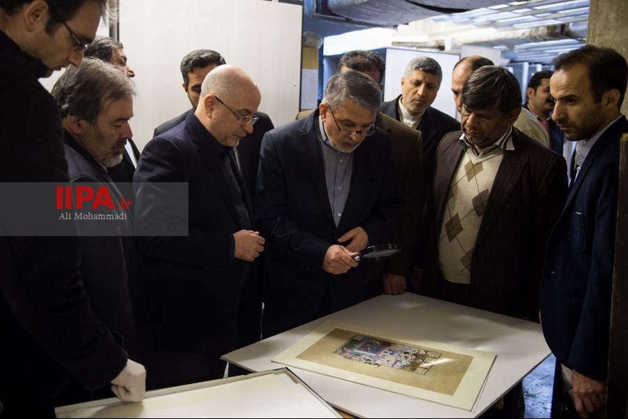   نشست وزیر ارشاد با هنرمندان حوزه تجسمی