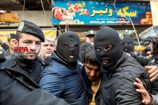   بازسازی صحنه سرقت مسلحانه از صرافی