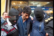   بازسازی صحنه سرقت مسلحانه از صرافی