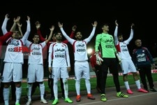   دیدار تیم‌های نفت تهران و پرسپولیس 