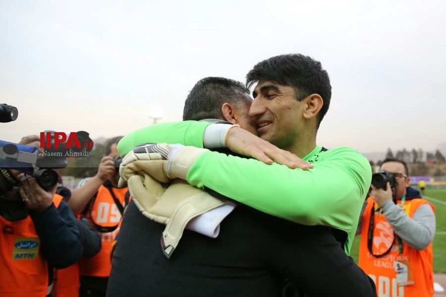  دیدار تیم‌های نفت تهران و پرسپولیس 