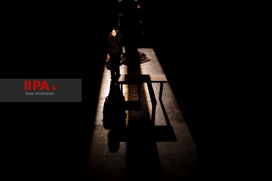   نمایش سونات پاییزی