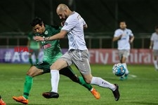  دیدار تیم های فوتبال ذوب آهن ایران و بنیادکار ازبکستان‎