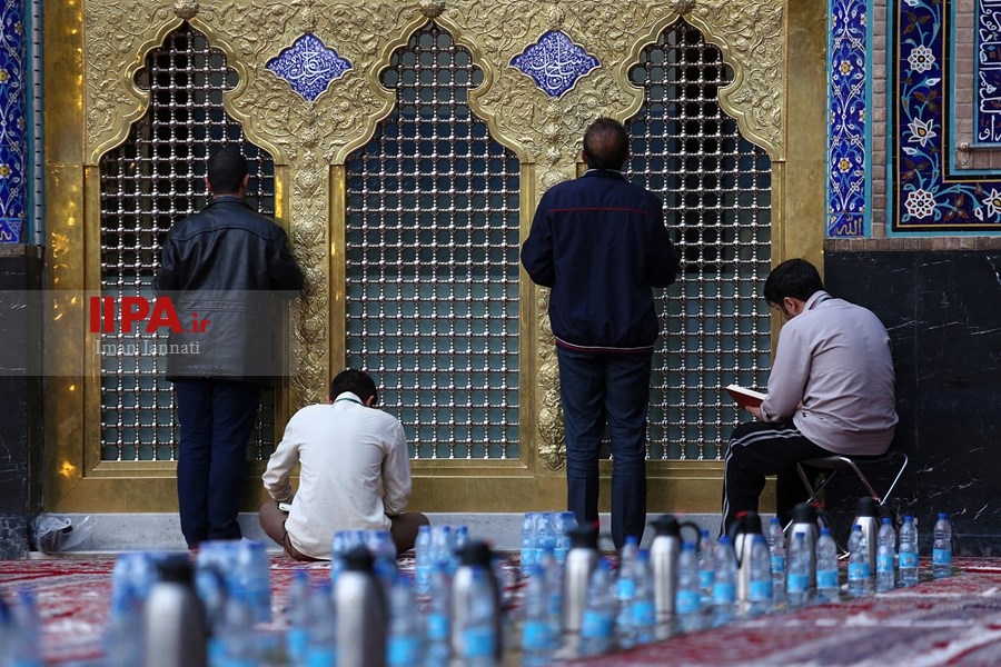   آئین معنوی اعتکاف در مسجد گوهرشاد حرم مطهر رضوی