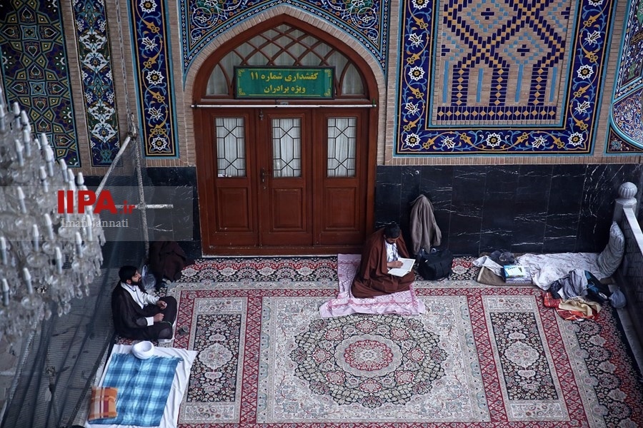   آئین معنوی اعتکاف در مسجد گوهرشاد حرم مطهر رضوی