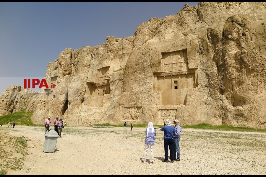   گردشگران خارجی در شیراز 