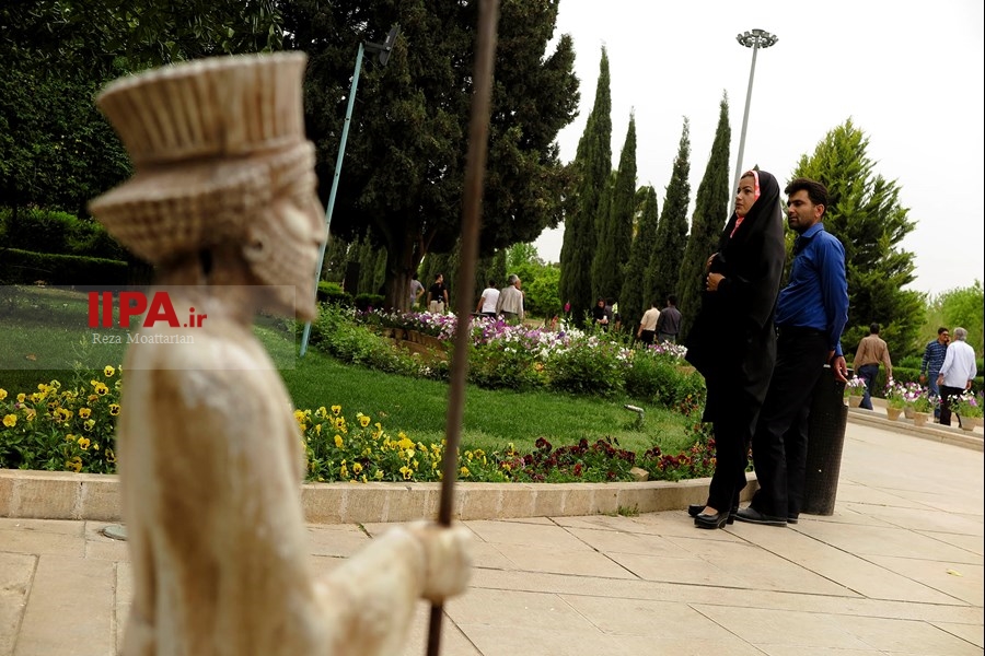   آرامگاه سعدی