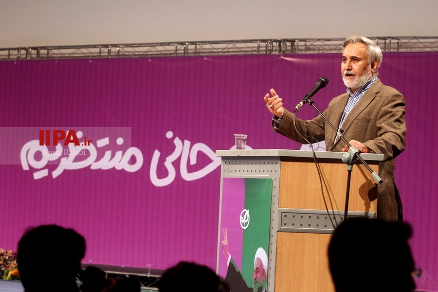   اولین گردهمایی جوانان حامی حسن روحانی